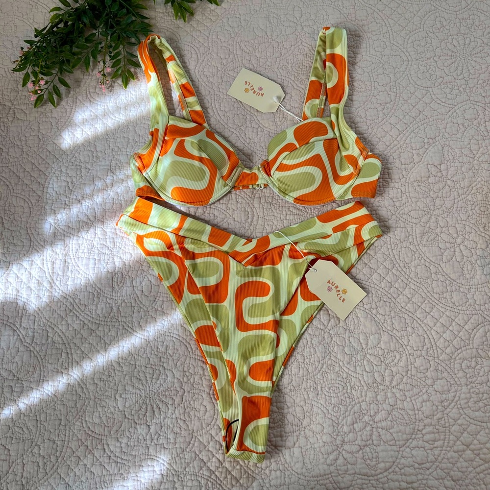 Aurelle: NWT Green and Orange Bikini Set Large Underwire Top and XL Thong Bottom